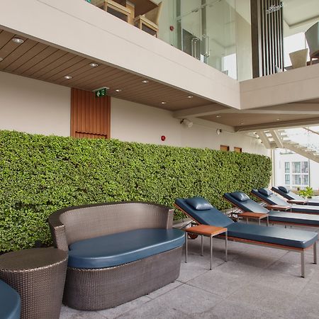 Jasmine Resort Bangkok Exterior photo The interior of the hotel